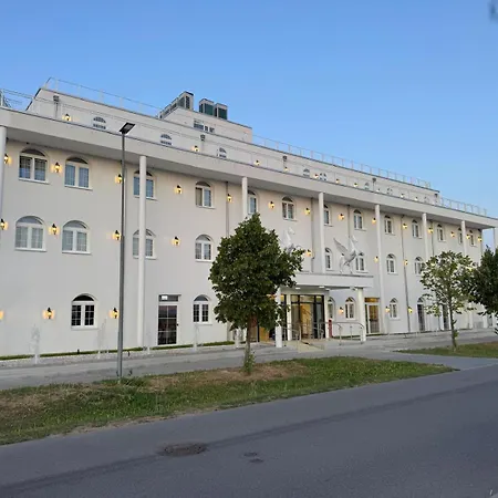 Babylon Royal 4*